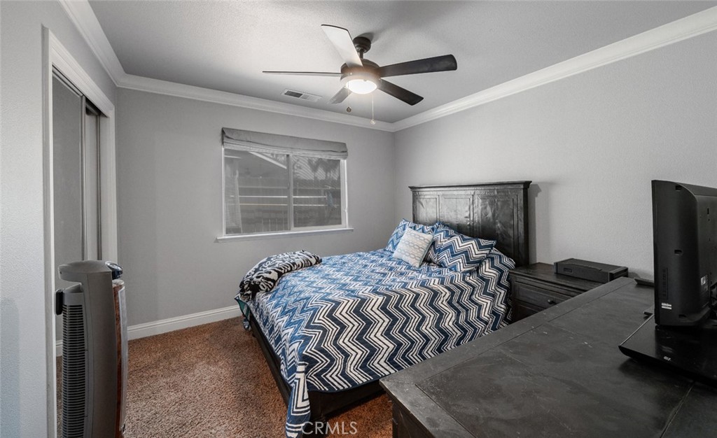 2232 Howard St, Kingsburg, CA 93631