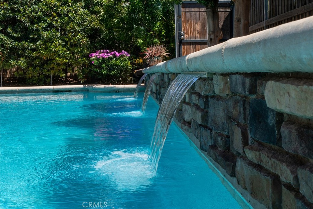 2232 Howard St, Kingsburg, CA 93631