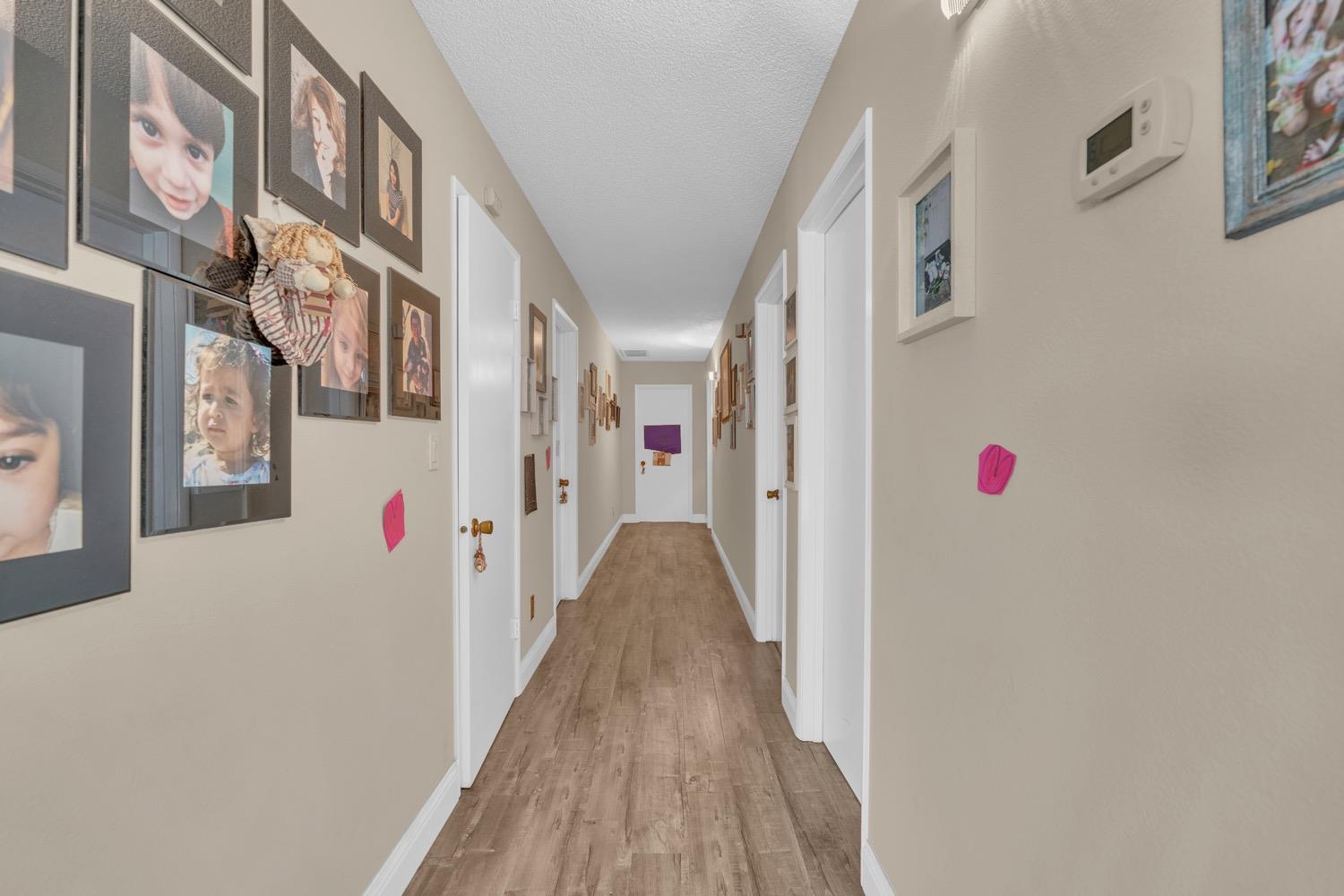 12812 E Stroud Ave, Kingsburg, CA 93631
