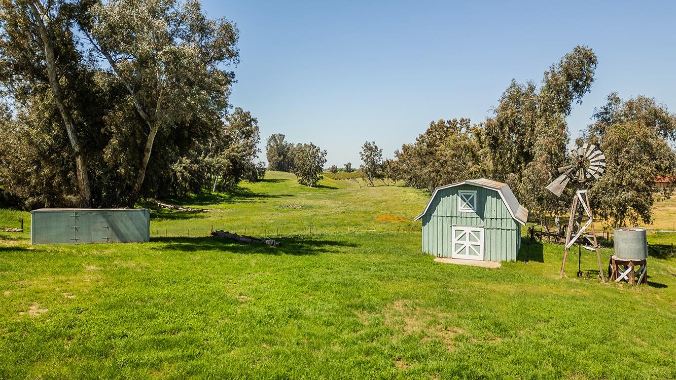 5221 S Reed Ave, Reedley, CA 93654