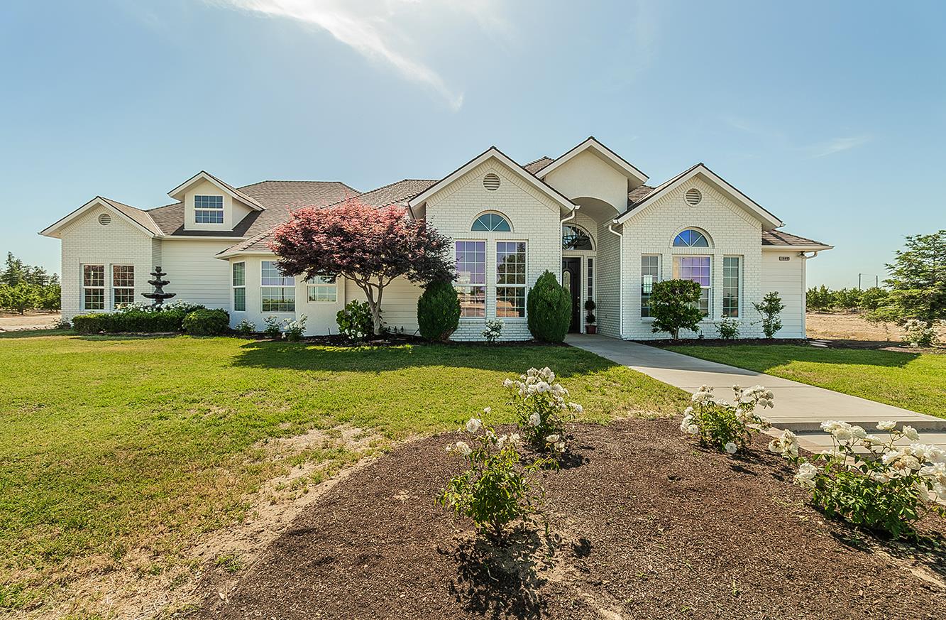 16695 Indianola Ave, Kingsburg, CA 93631