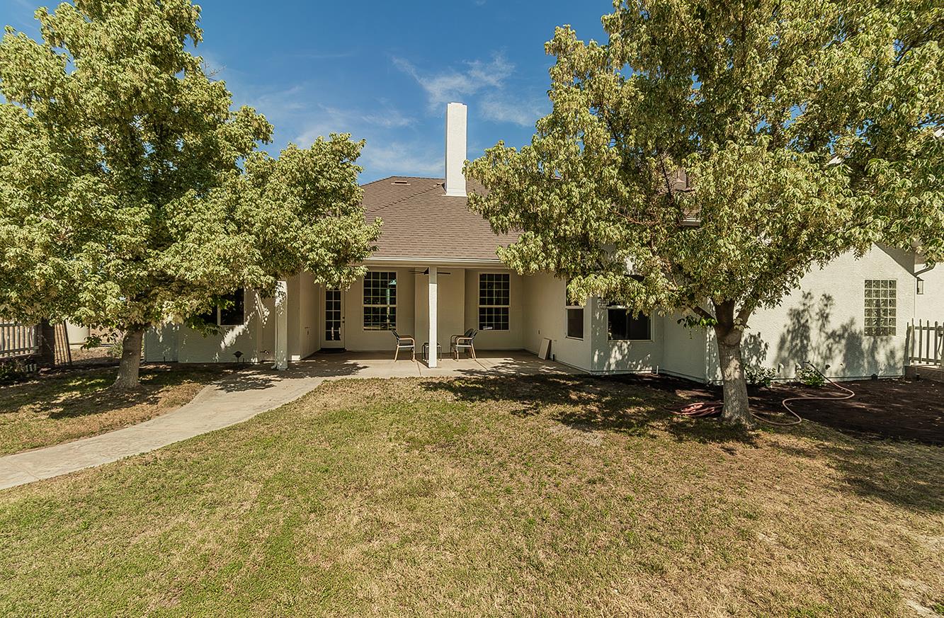 16695 Indianola Ave, Kingsburg, CA 93631