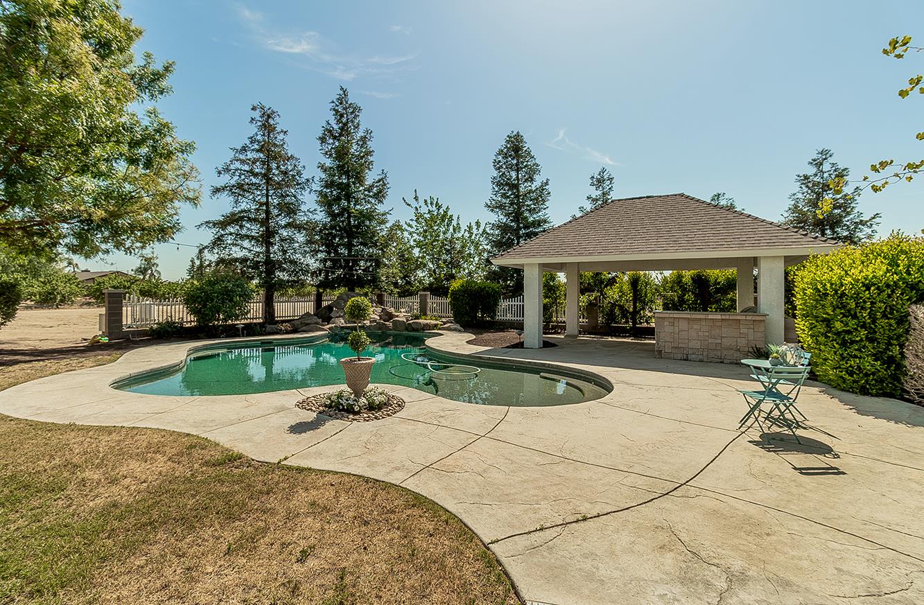 16695 Indianola Ave, Kingsburg, CA 93631