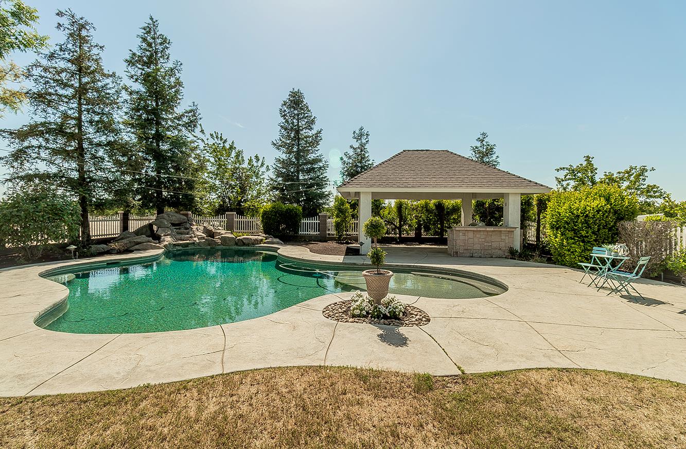 16695 Indianola Ave, Kingsburg, CA 93631