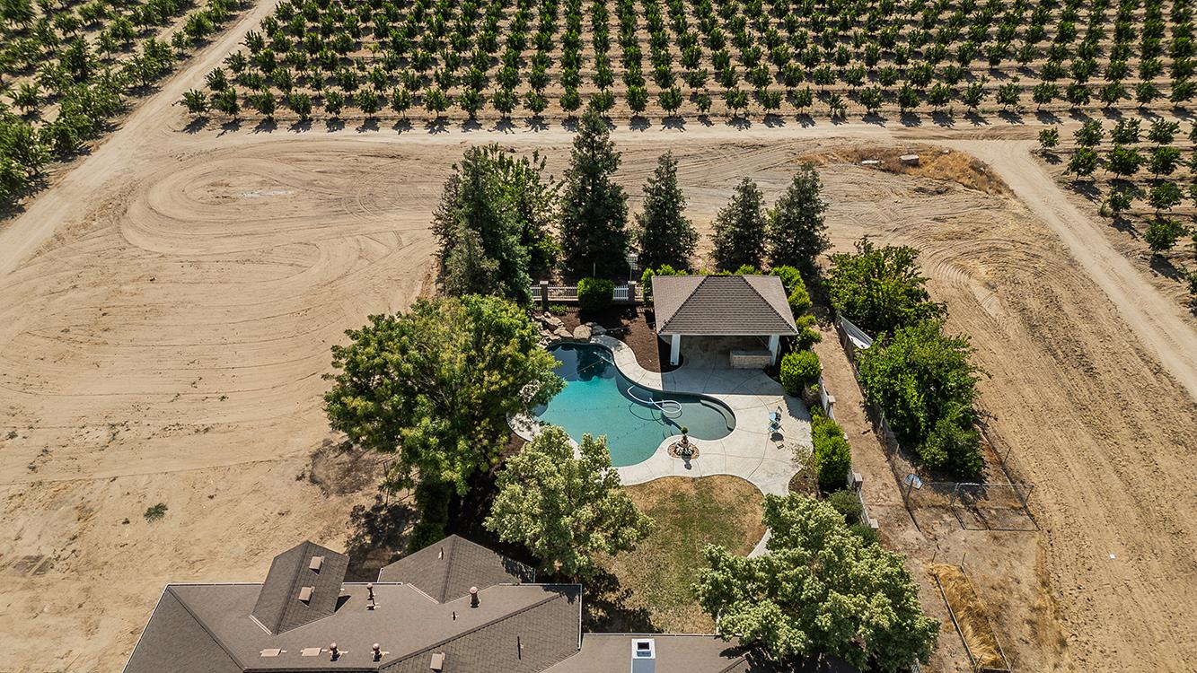 16695 Indianola Ave, Kingsburg, CA 93631