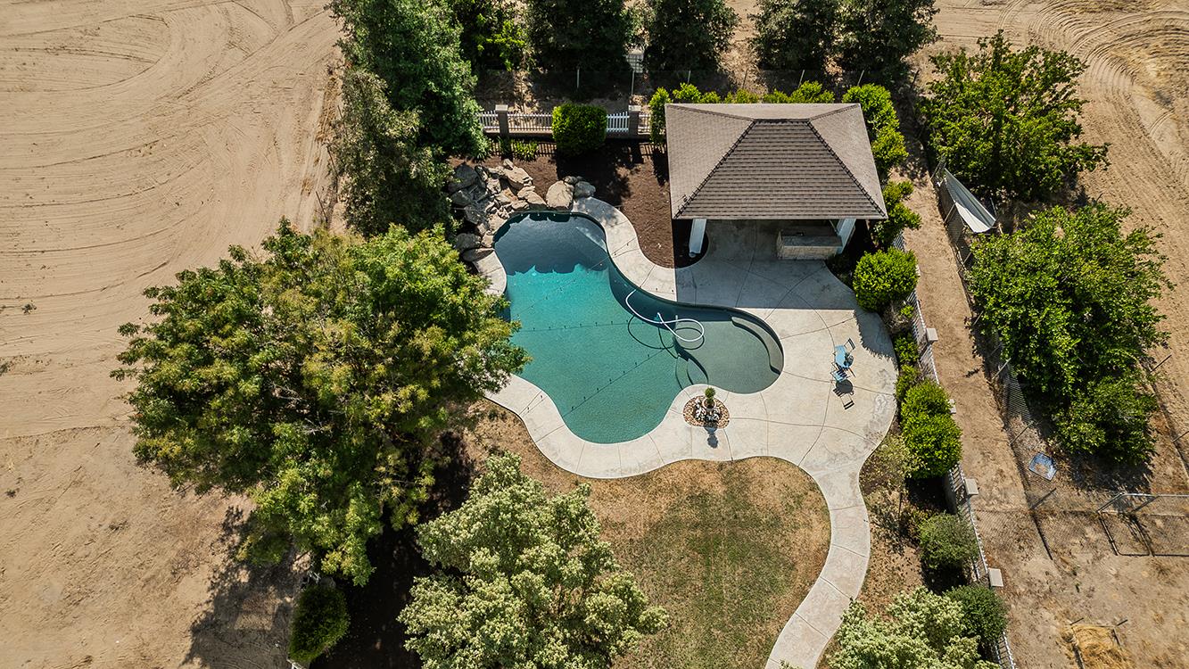 16695 Indianola Ave, Kingsburg, CA 93631