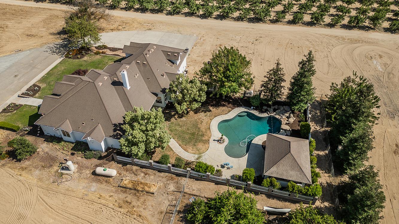 16695 Indianola Ave, Kingsburg, CA 93631