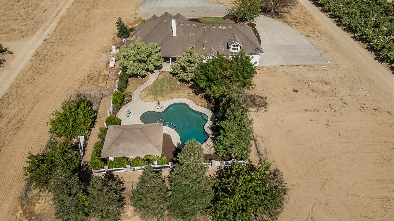 16695 Indianola Ave, Kingsburg, CA 93631