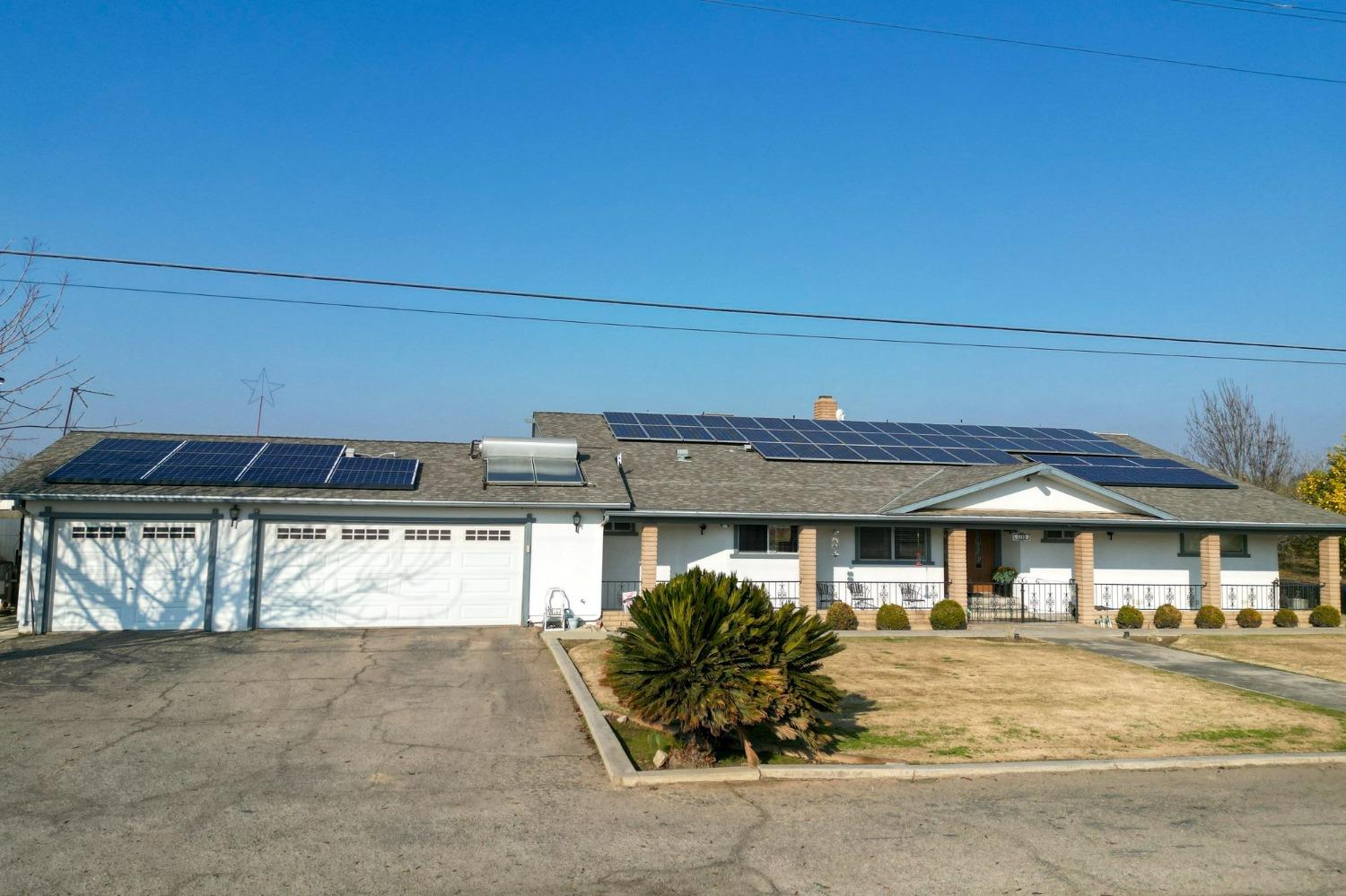 1710 Avenue 388, Kingsburg, CA 93631