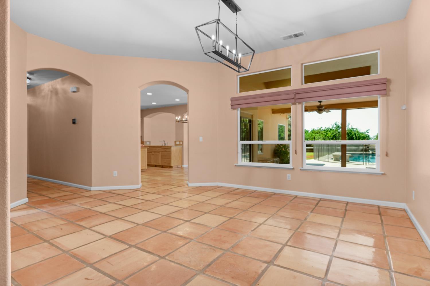 13715 Nebraska, Kingsburg, CA 93631