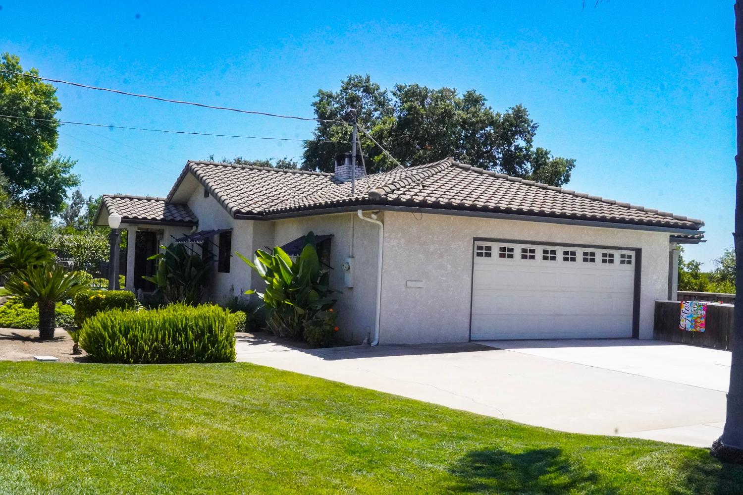 7315 S Kings River Rd, Parlier, CA 93648