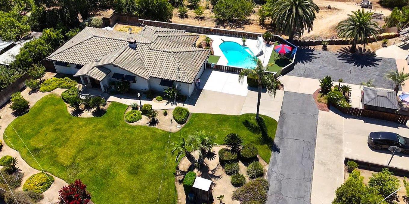 7315 S Kings River Rd, Parlier, CA 93648