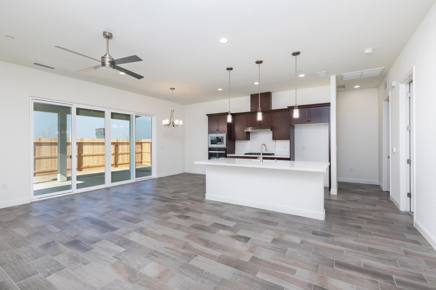 3091 19th Ave, Kingsburg, CA 93631