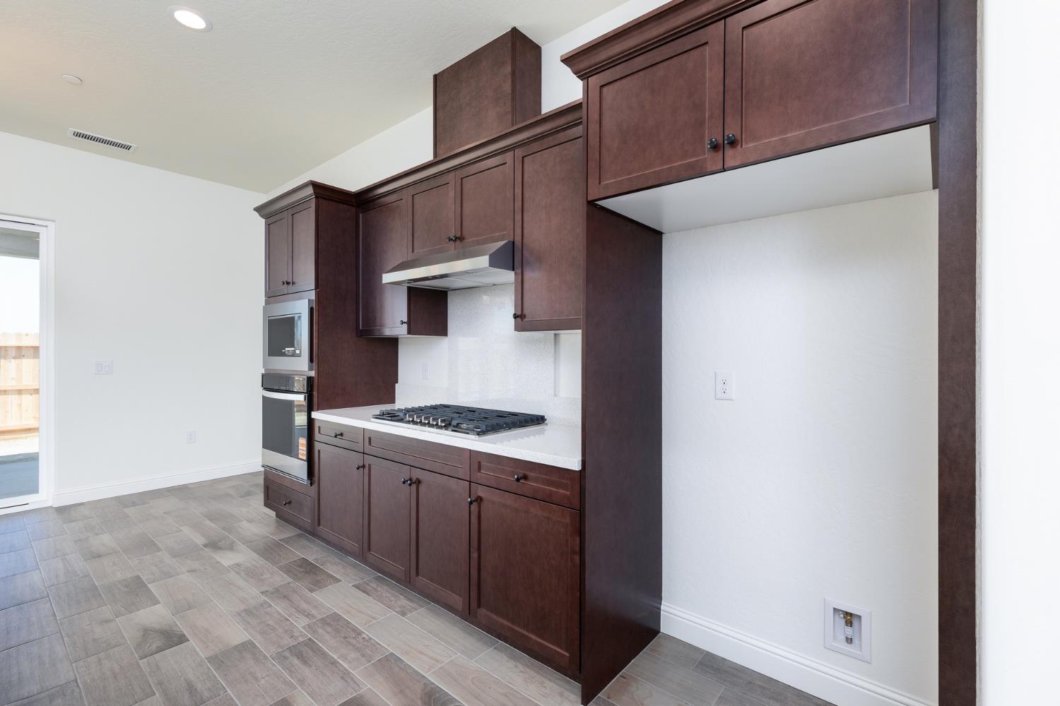 3091 19th Ave, Kingsburg, CA 93631