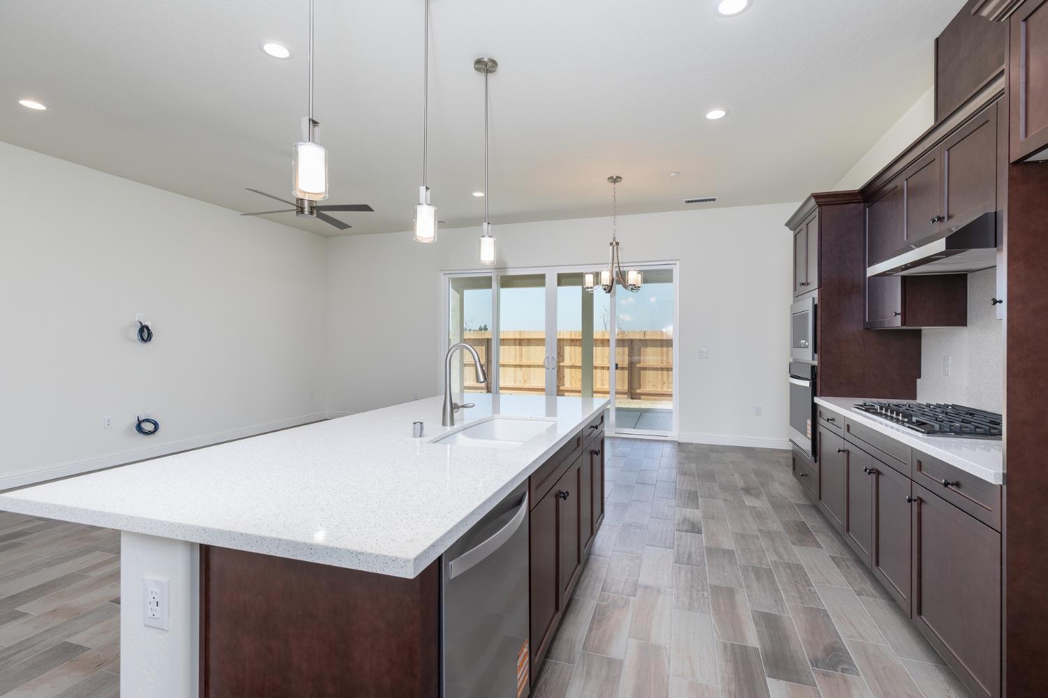 3091 19th Ave, Kingsburg, CA 93631