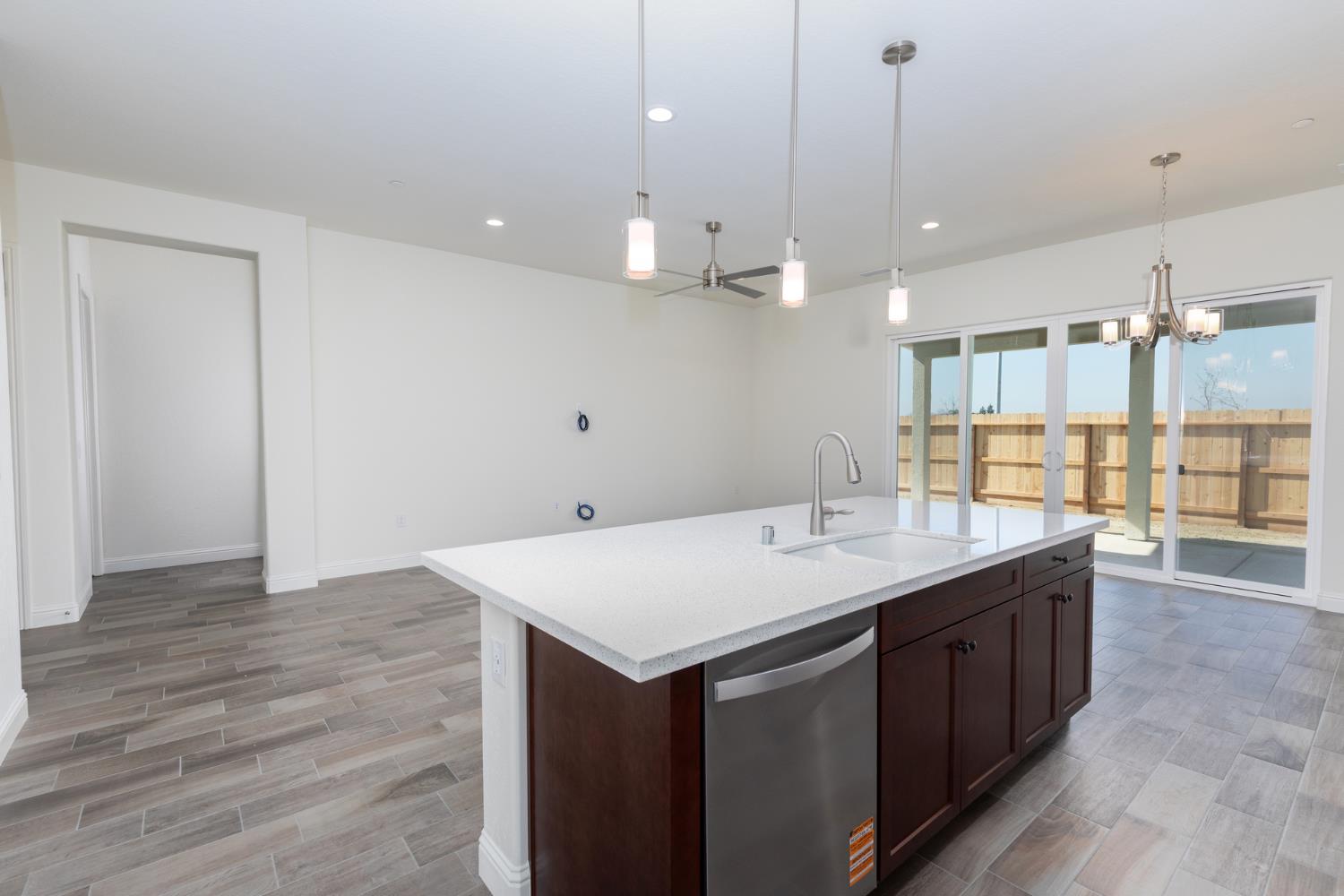 3091 19th Ave, Kingsburg, CA 93631