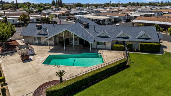 1551 6th #179 Ave, Kingsburg, CA 93631