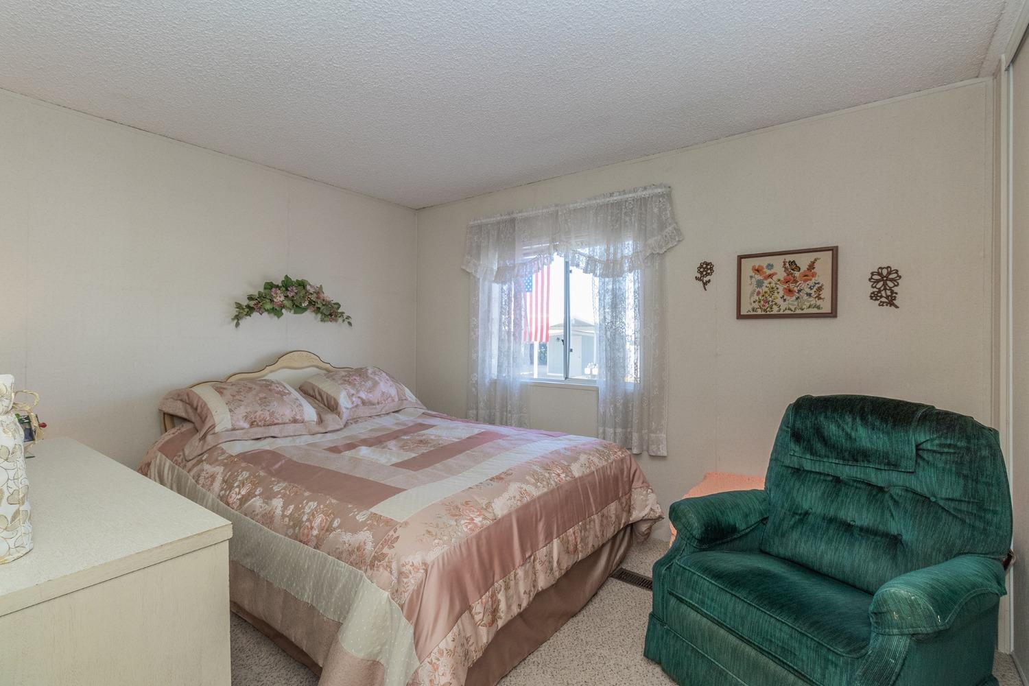 1551 6Th Avenue Dr #157, Kingsburg, CA 93631