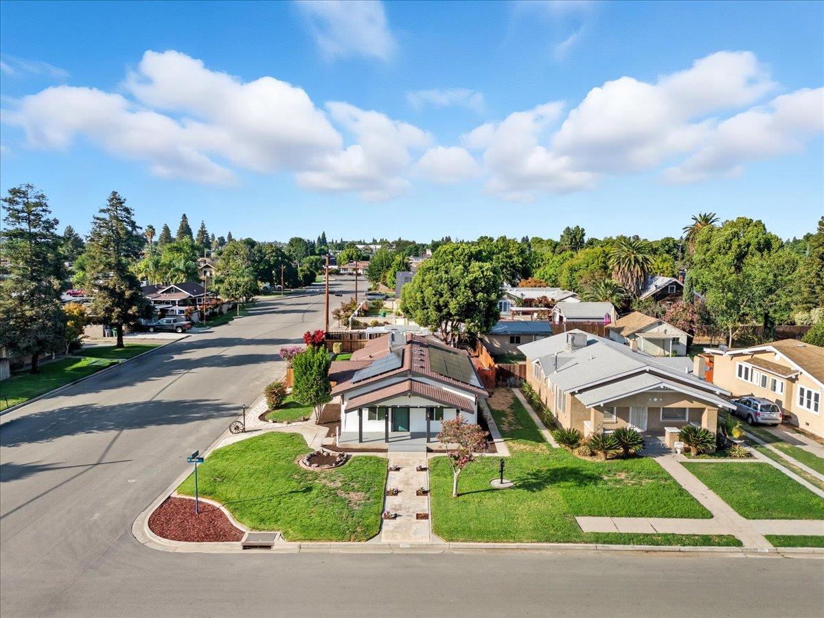 1201 Union St, Kingsburg, CA 93631