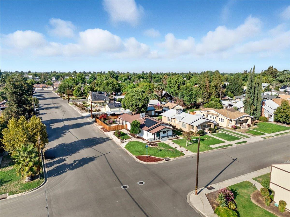 1201 Union St, Kingsburg, CA 93631