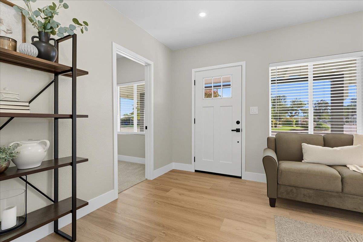 1201 Union St, Kingsburg, CA 93631