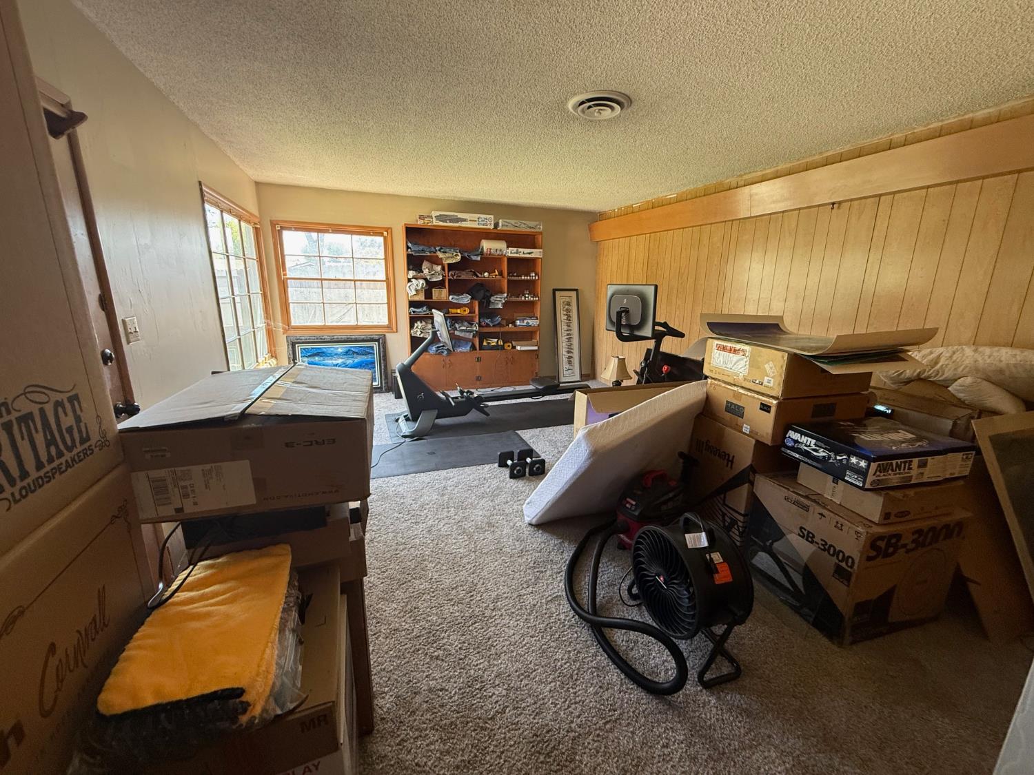 2480 18Th Ave, Kingsburg, CA 93631