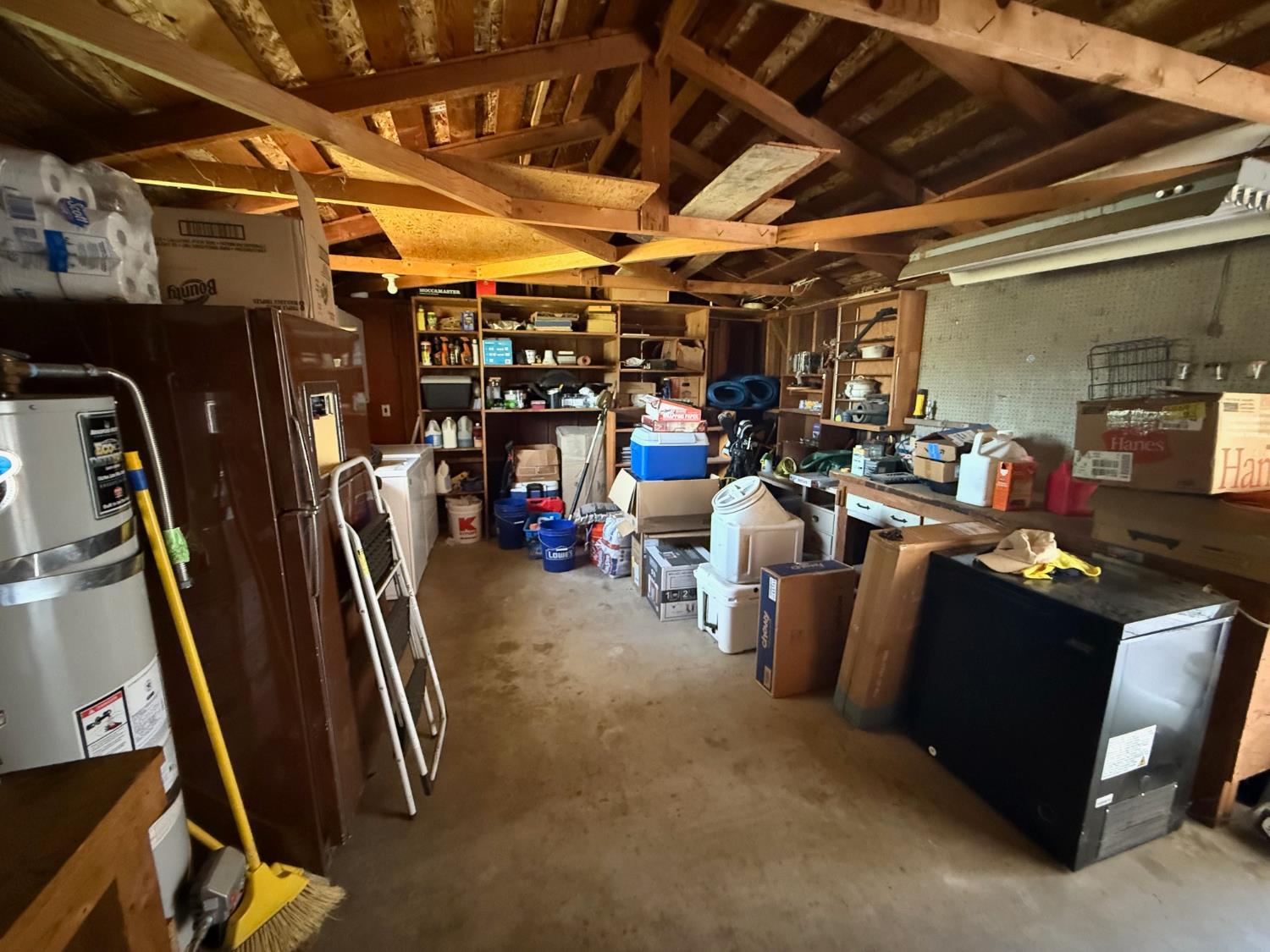 2480 18Th Ave, Kingsburg, CA 93631