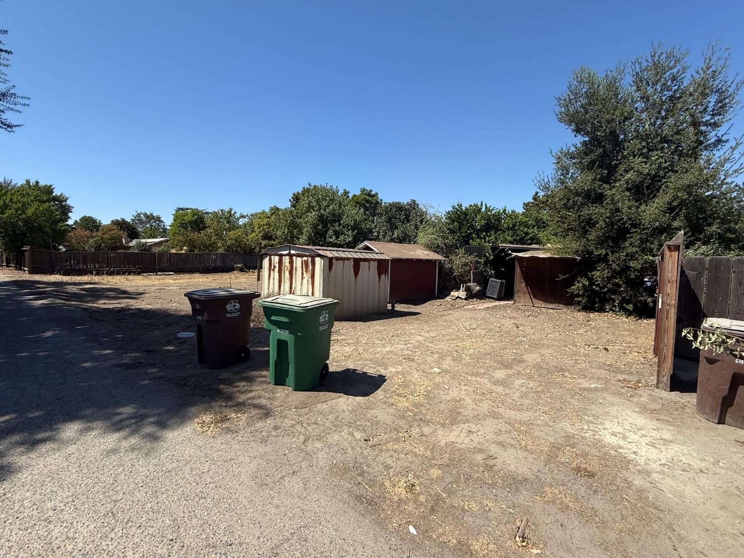 2480 18Th Ave, Kingsburg, CA 93631
