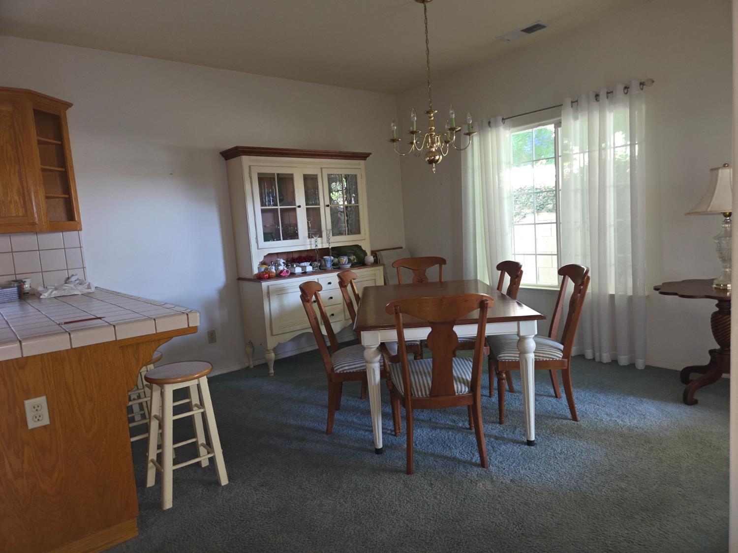 2300 Sierra St #122, Kingsburg, CA 93631