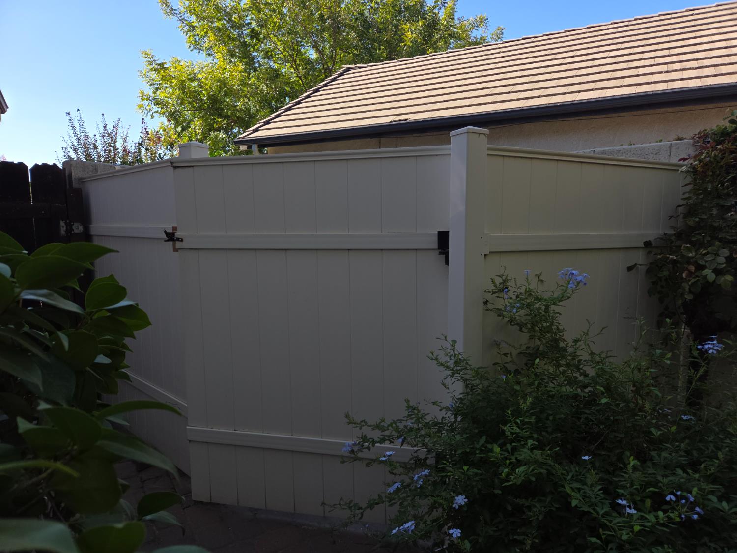 2300 Sierra St #122, Kingsburg, CA 93631