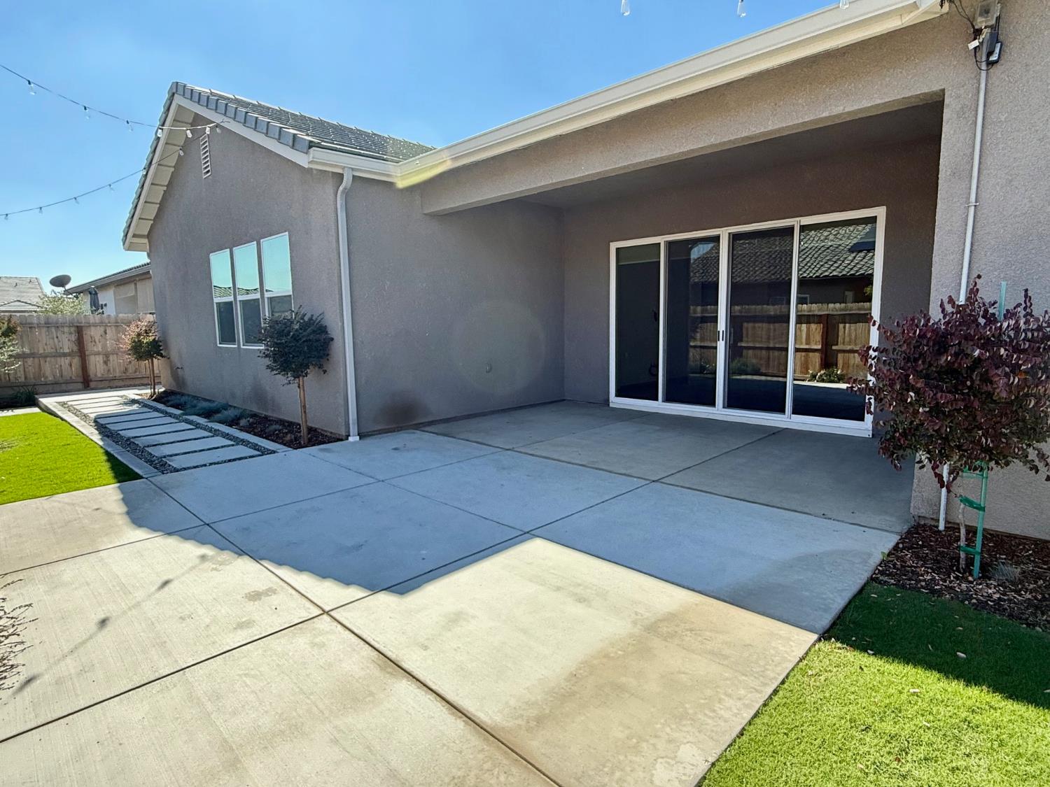 2922 19Th Ave, Kingsburg, CA 93631