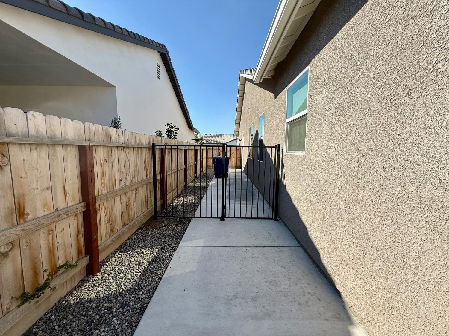 2922 19Th Ave, Kingsburg, CA 93631