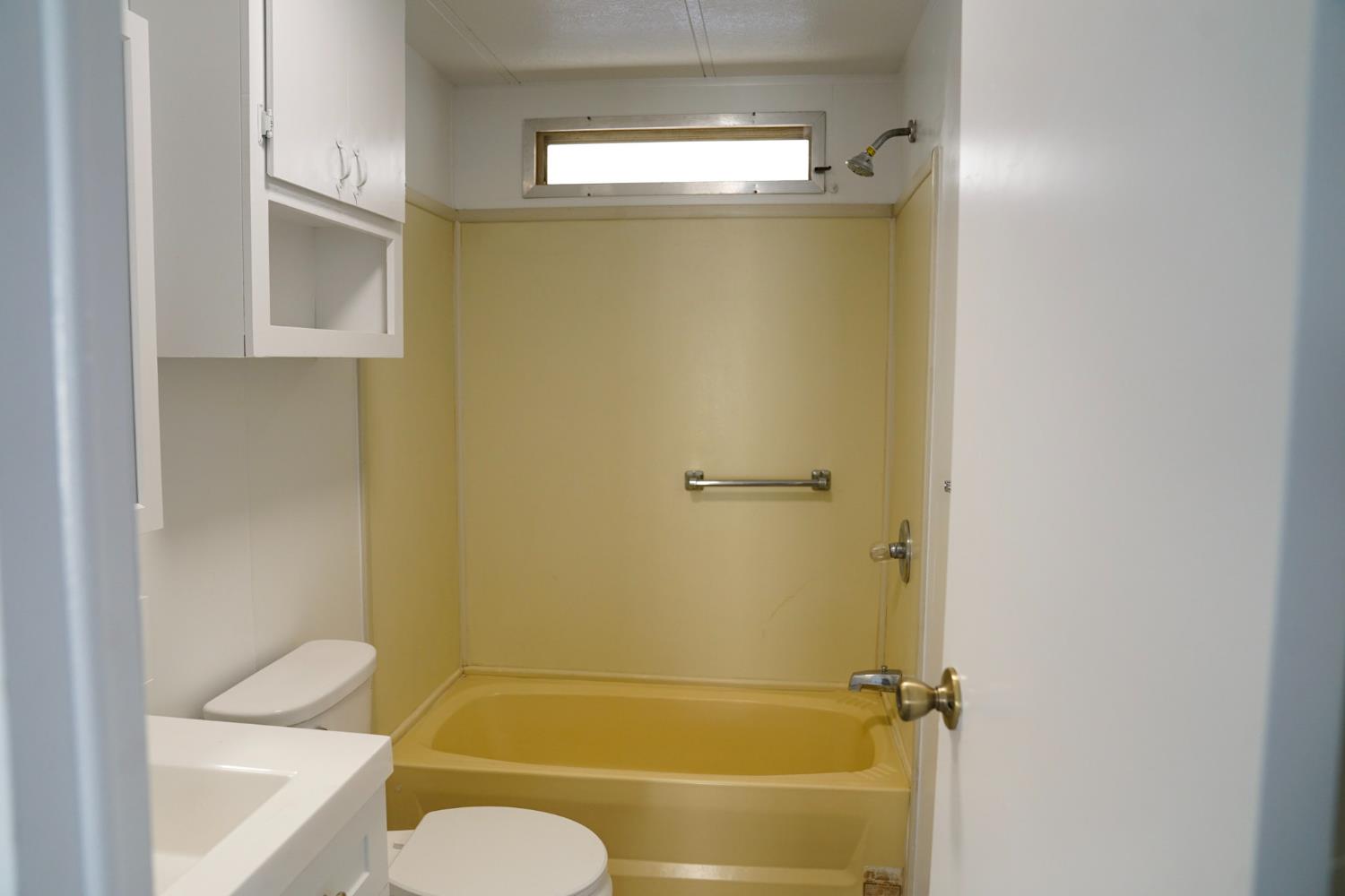 1551 6Th Avenue Dr #161, Kingsburg, CA 93631