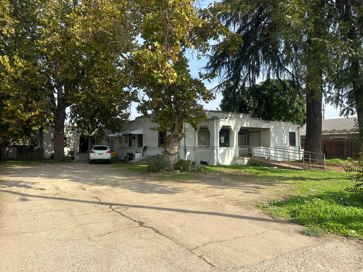 901 Mariposa, Kingsburg, CA 93631