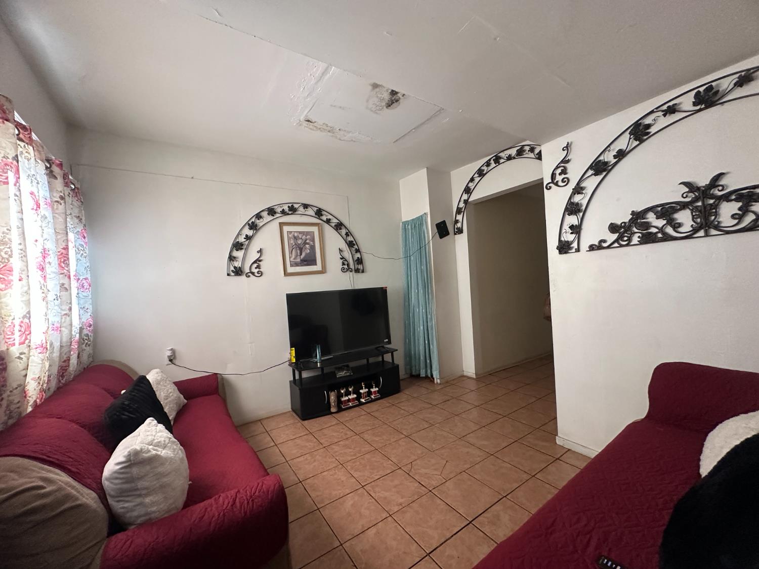 901 Mariposa, Kingsburg, CA 93631