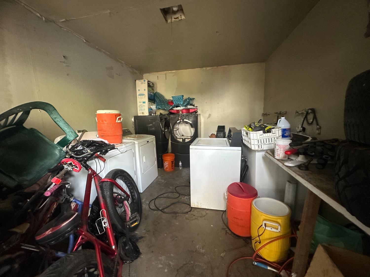 901 Mariposa, Kingsburg, CA 93631