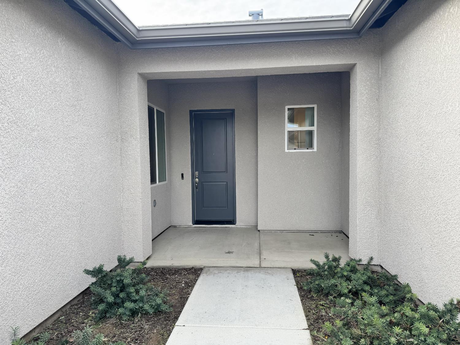 2935 21st Ave, Kingsburg, CA 93631