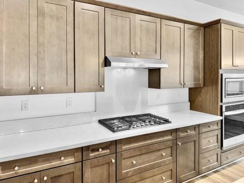 2935 21st Ave, Kingsburg, CA 93631