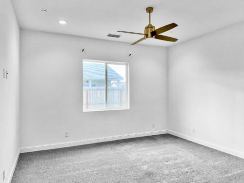 2935 21st Ave, Kingsburg, CA 93631