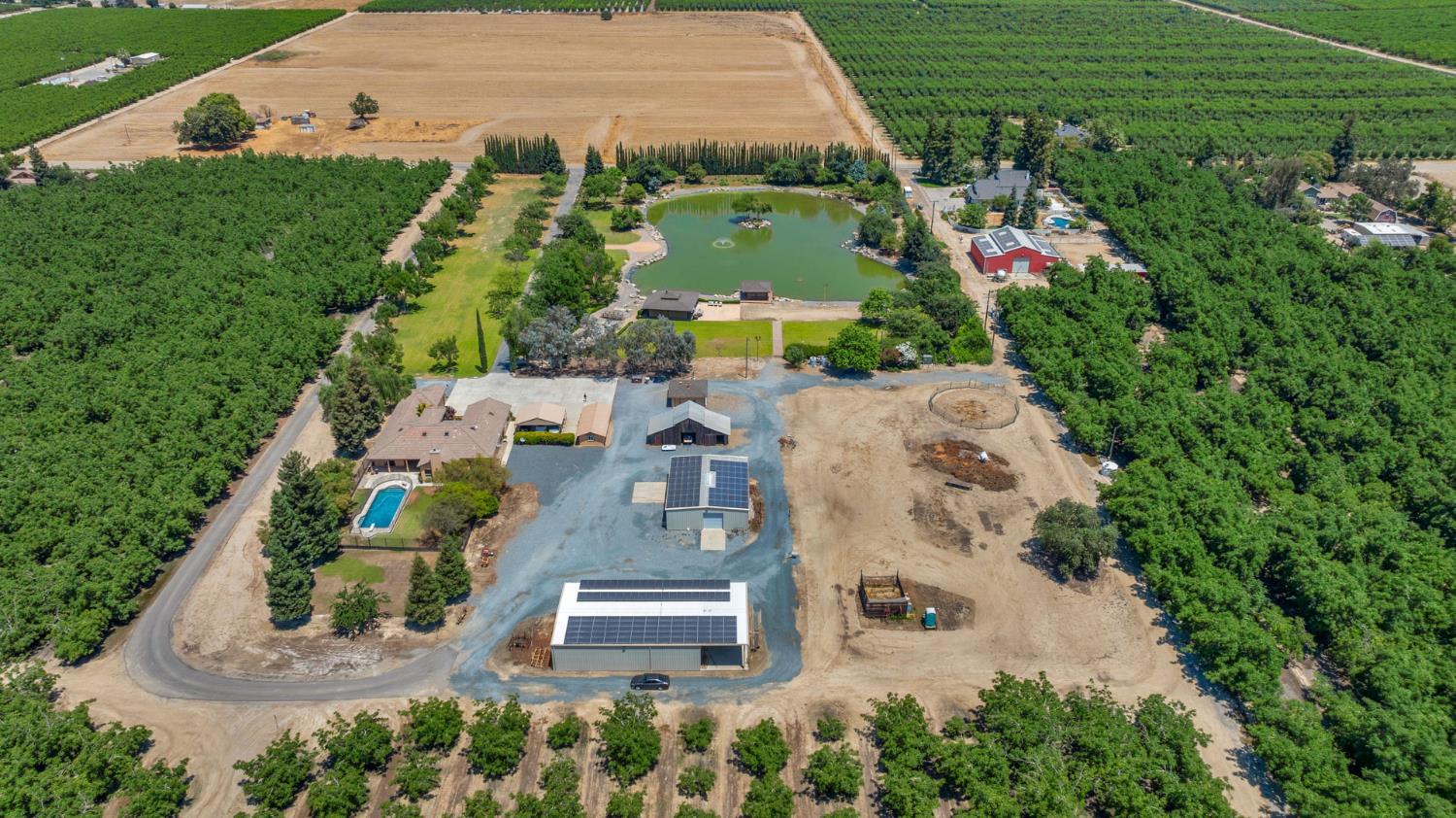 13715 E Nebraska, Kingsburg, CA 93631