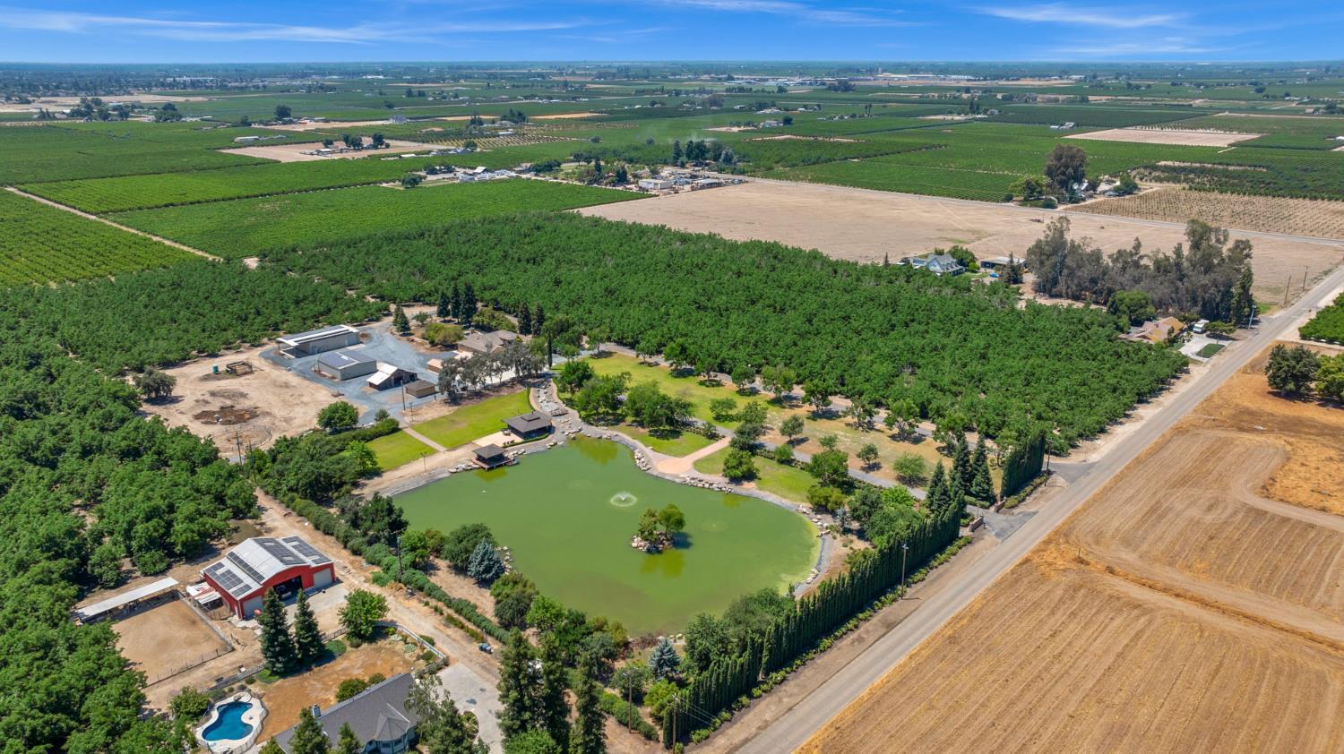 13715 E Nebraska, Kingsburg, CA 93631