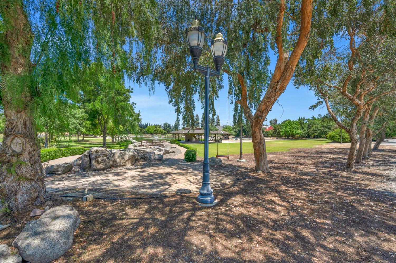 13715 E Nebraska, Kingsburg, CA 93631