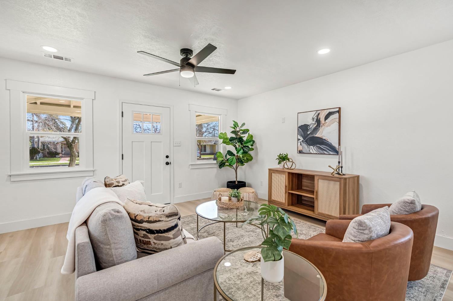 1575 19Th Ave, Kingsburg, CA 93631