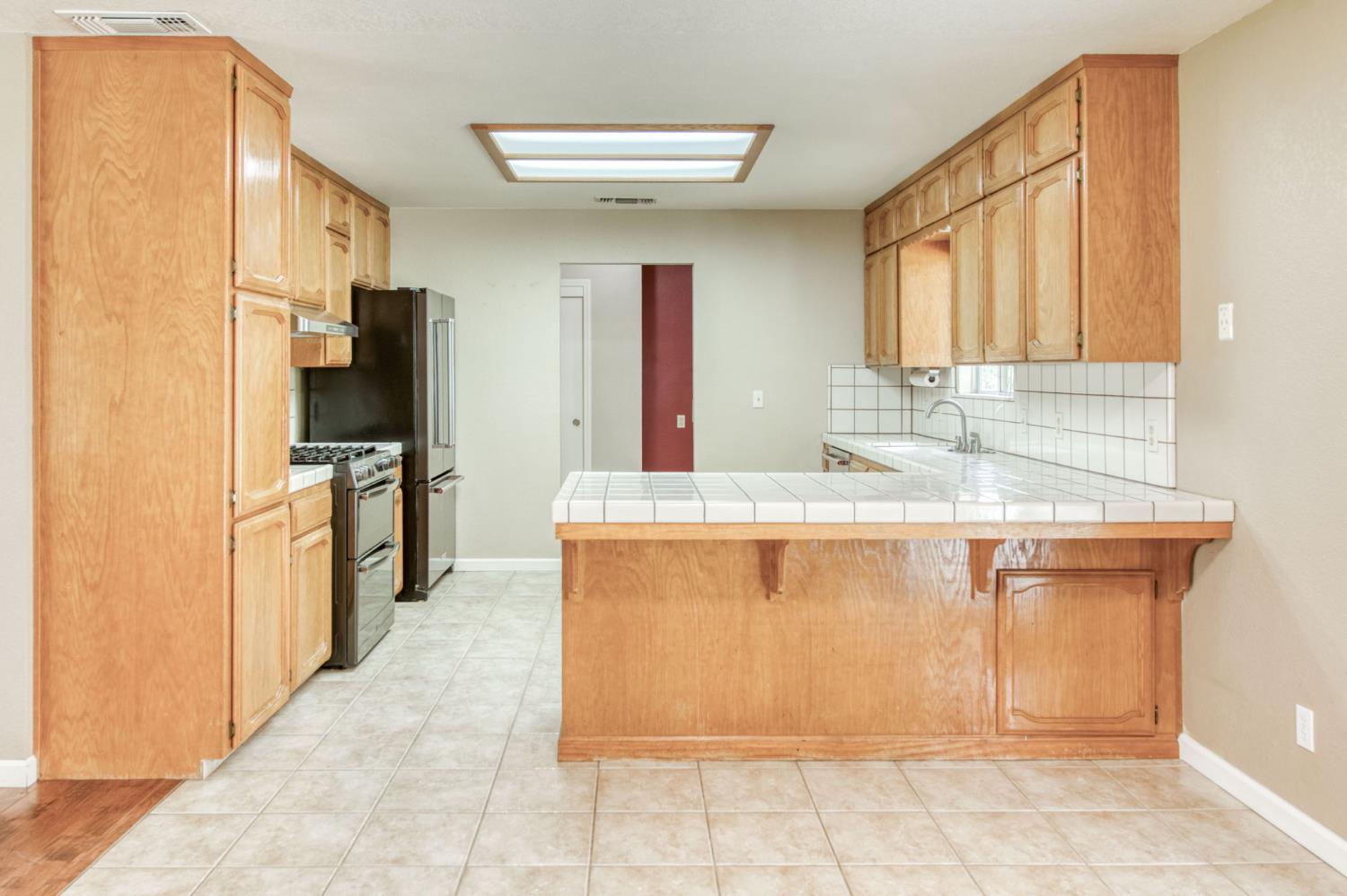 16036 S Del Rey Ave, Kingsburg, CA 93631