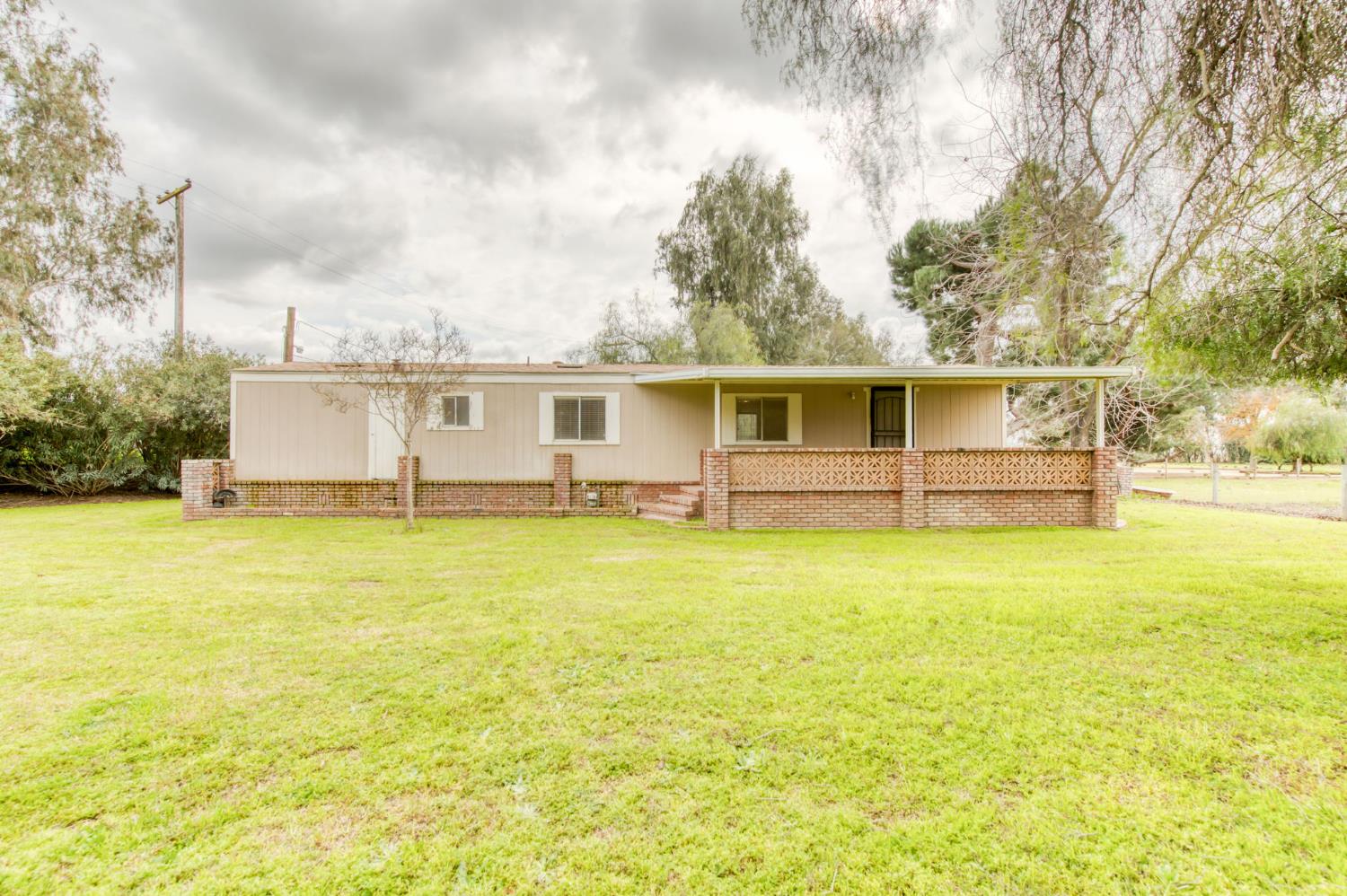 16036 S Del Rey Ave, Kingsburg, CA 93631