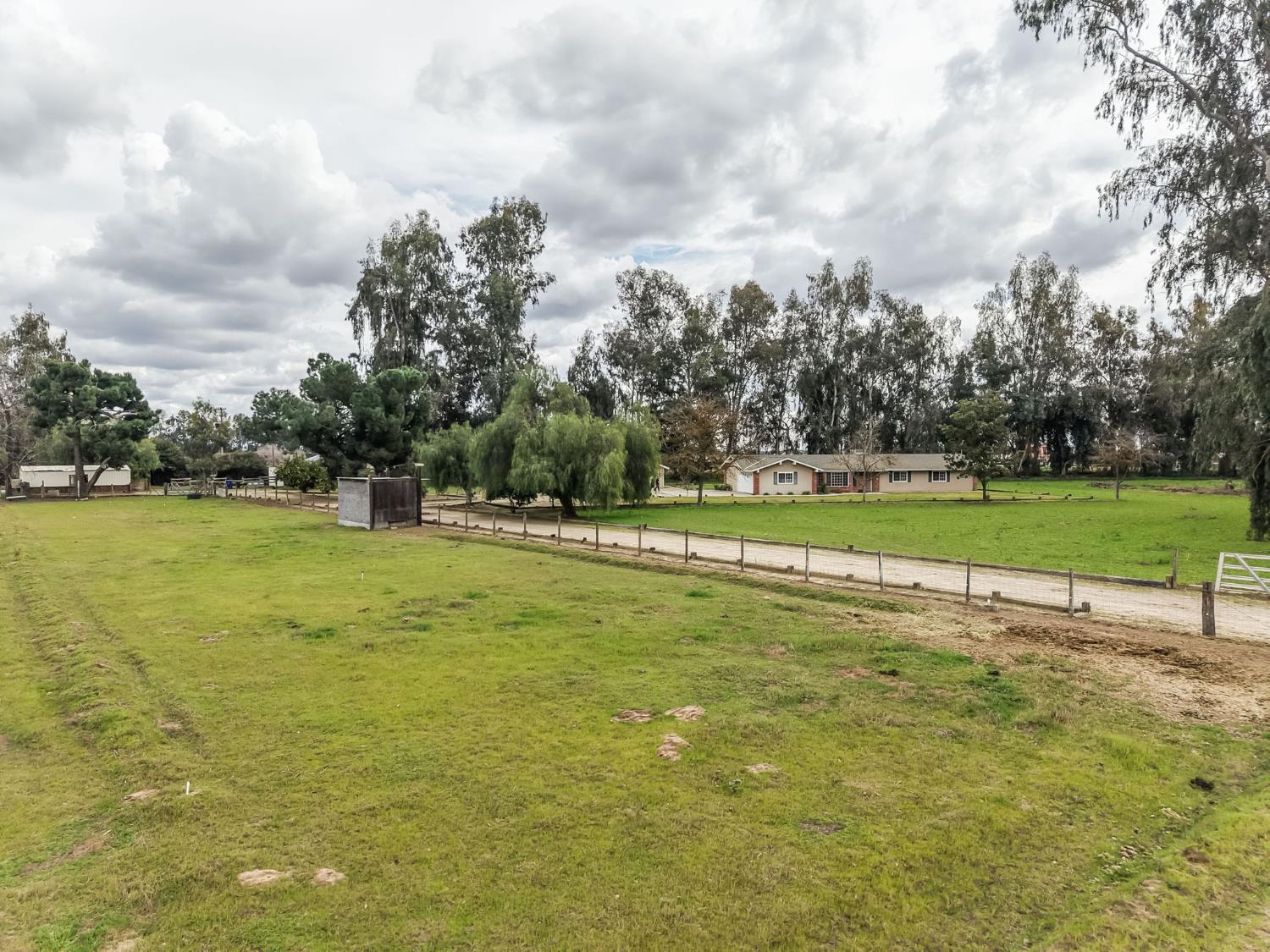 16036 S Del Rey Ave, Kingsburg, CA 93631