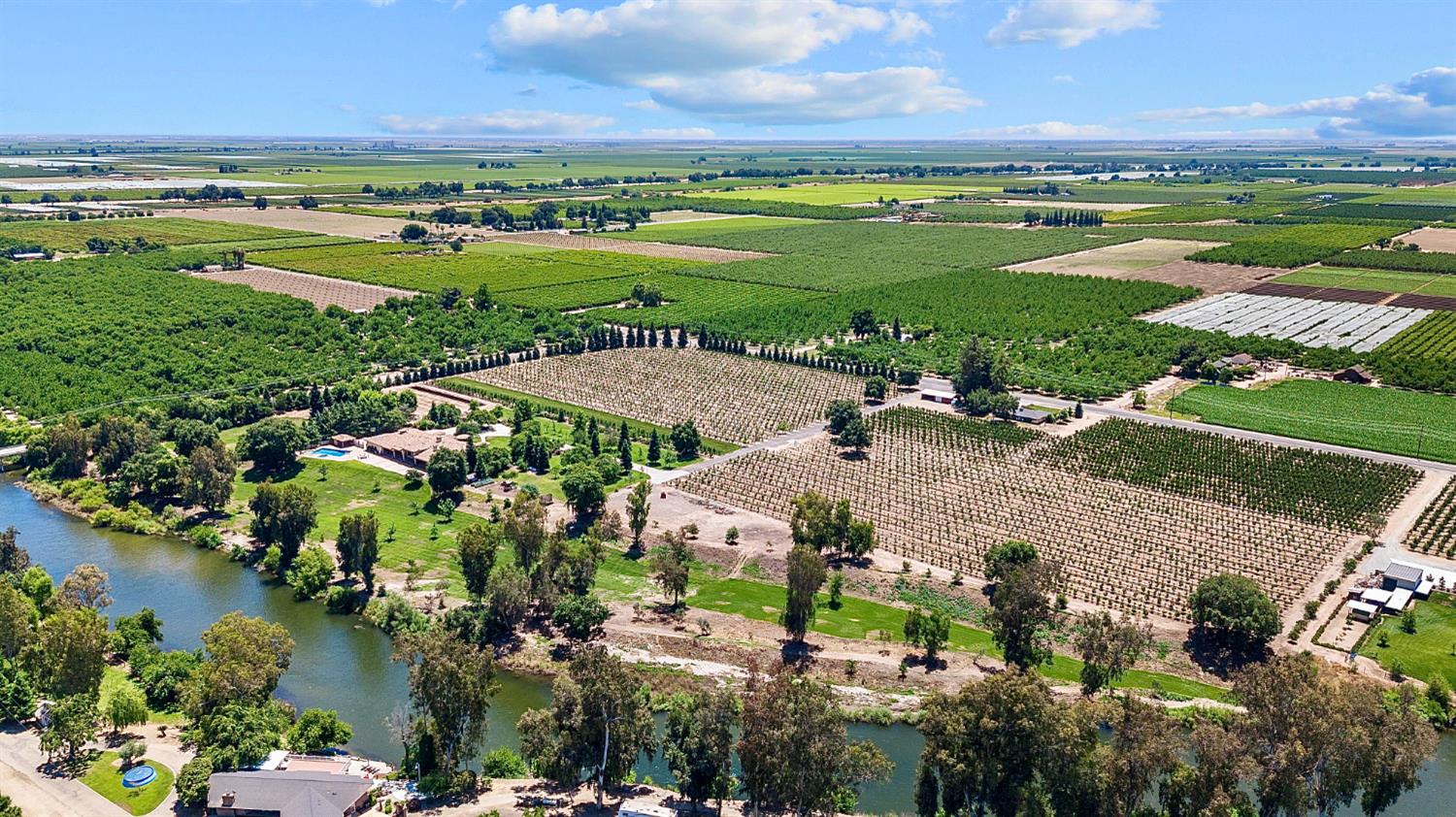 5750 Benicia Ave, Kingsburg, CA 93631