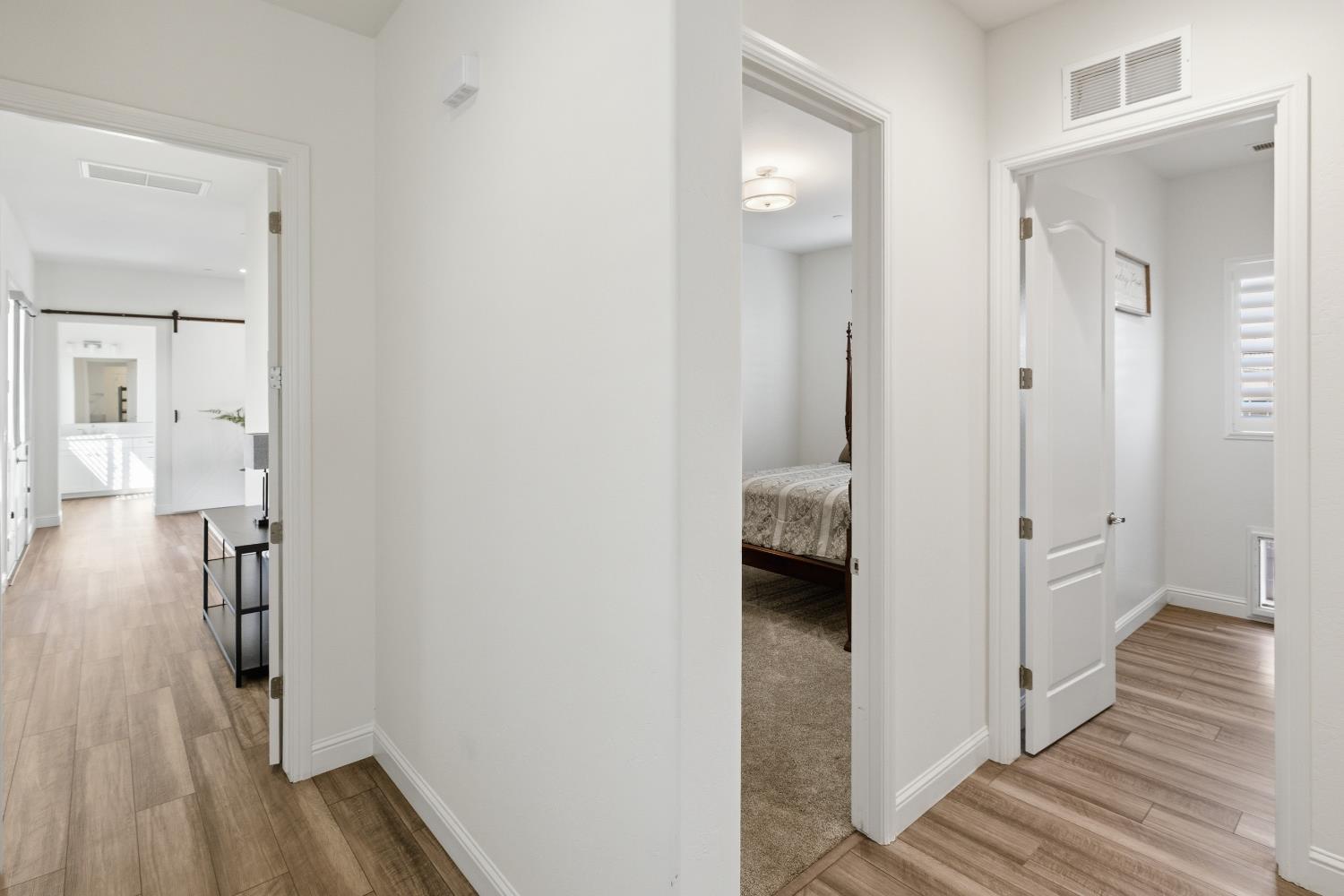 2937 22nd Ave, Kingsburg, CA 93631