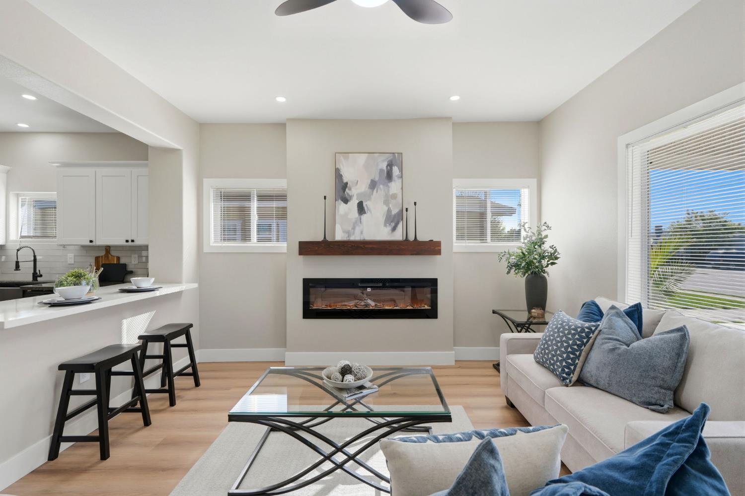 1225 Union St, Kingsburg, CA 93631