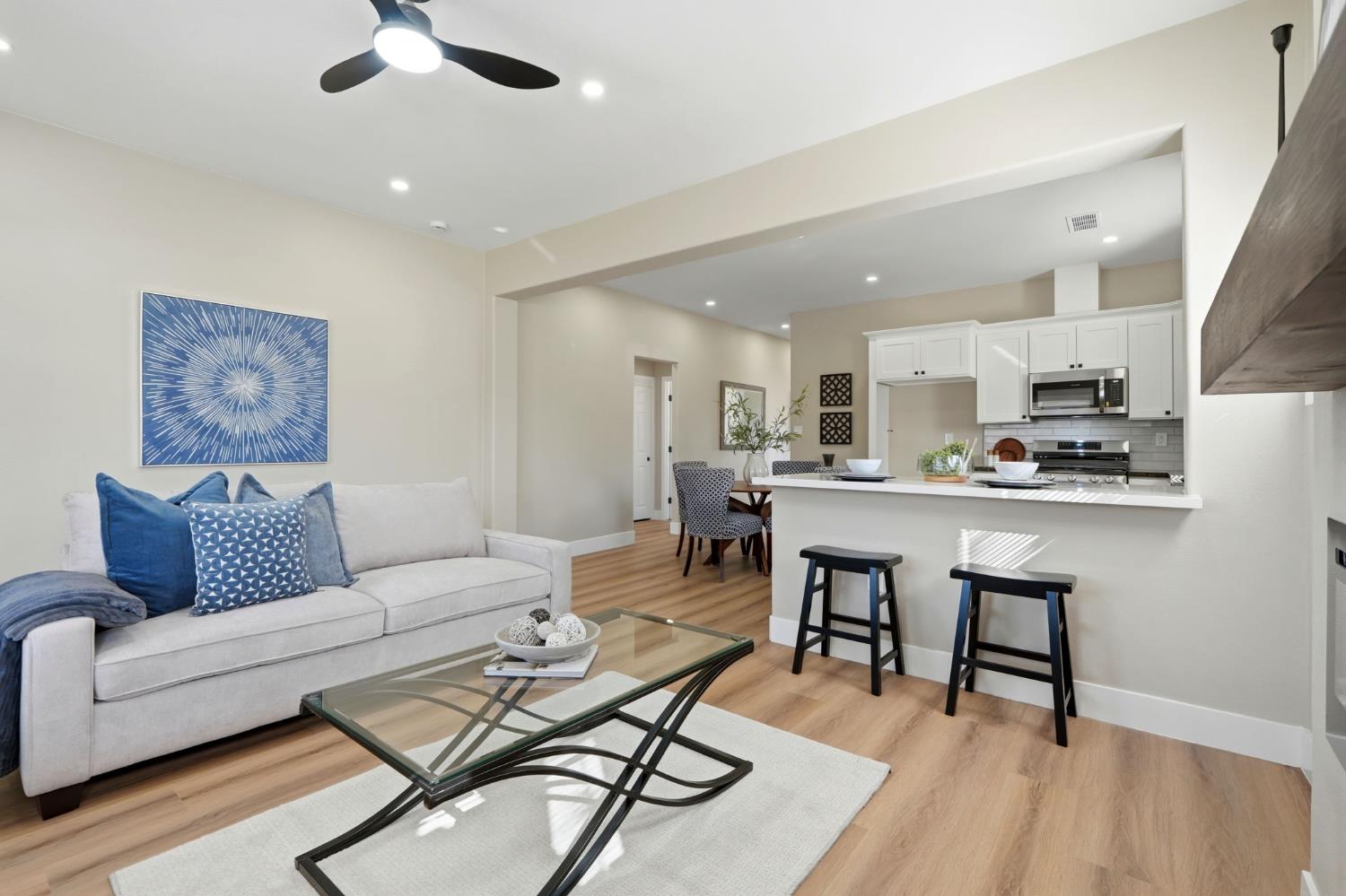 1225 Union St, Kingsburg, CA 93631